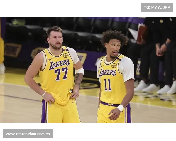 3月17日NBA东契奇33+11湖人战胜太阳结束四连败,展望湖人季后赛 3月17日NBA东契奇33+11湖人战胜太阳结束四连败,展望湖人季后赛